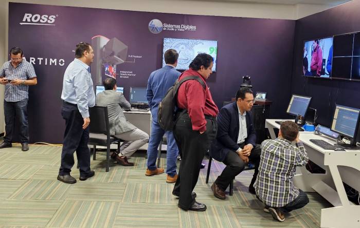 Ross Video presentó sus soluciones a los clientes de México