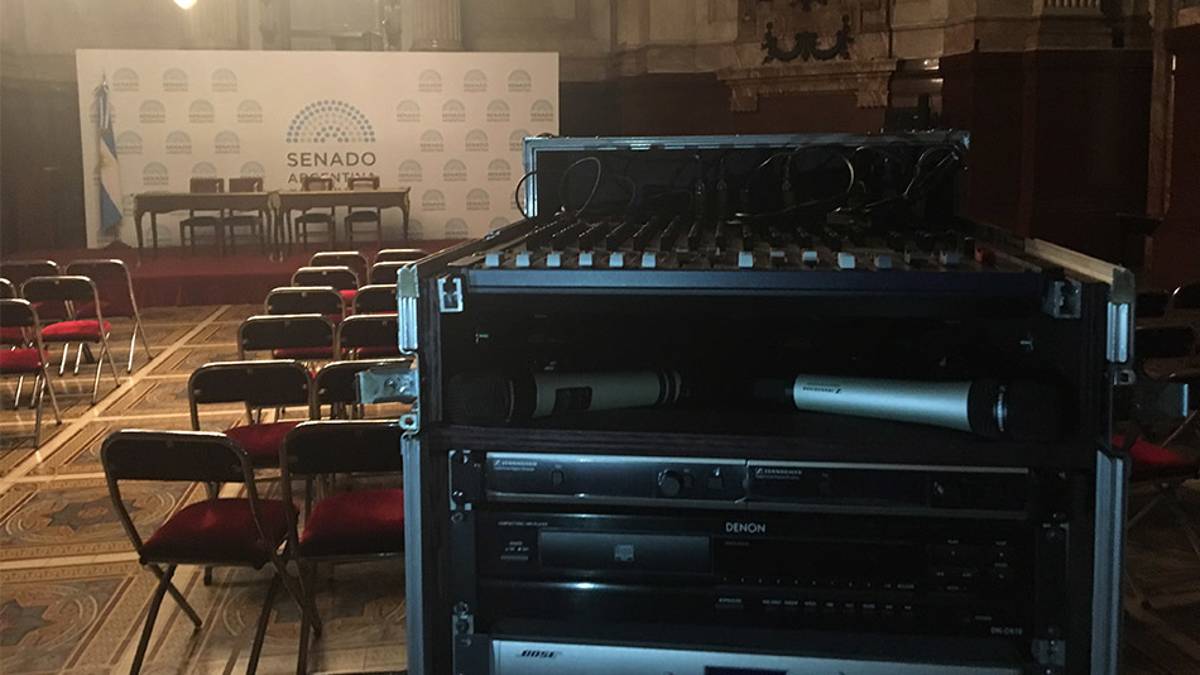 sennheiser, senado de argentina