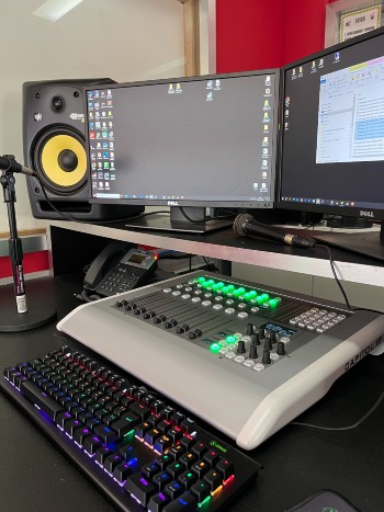 Grupo Camargo instala mesas digitales AEQ en todos sus estudios