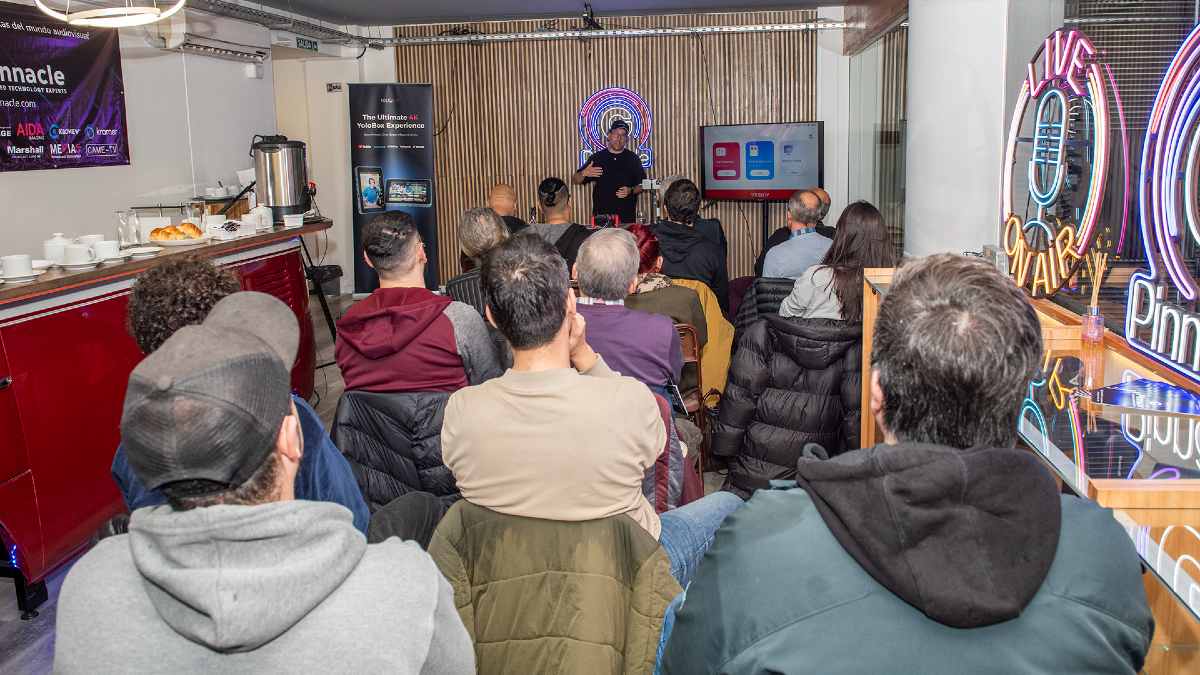 Pinnacle Streaming Experience demostró el nuevo Yolobox Ultra